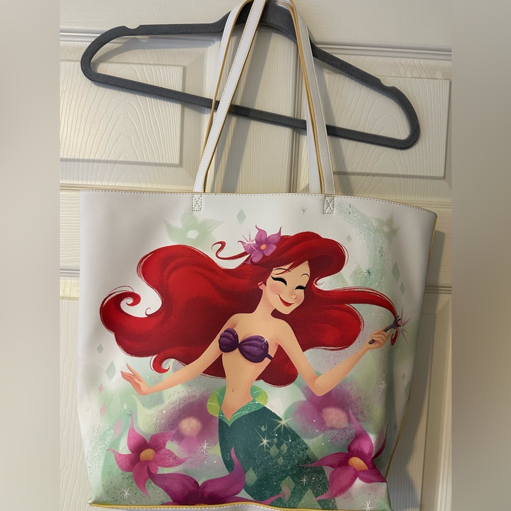 Disney Princess Reversible (Ariel & Belle)Tote